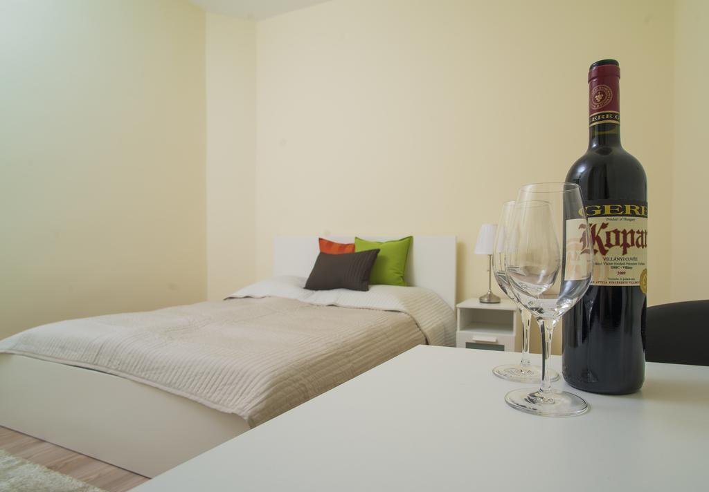 Rumbach Holiday Budapest Phòng bức ảnh
